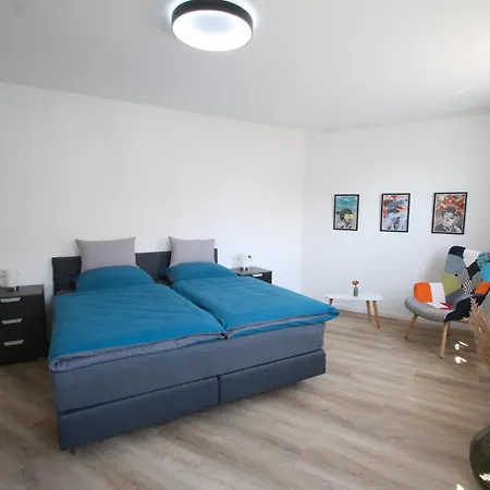 Am Stadtwall Apartment *